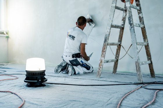  - Una vez instalado, iluminado por todos los lados